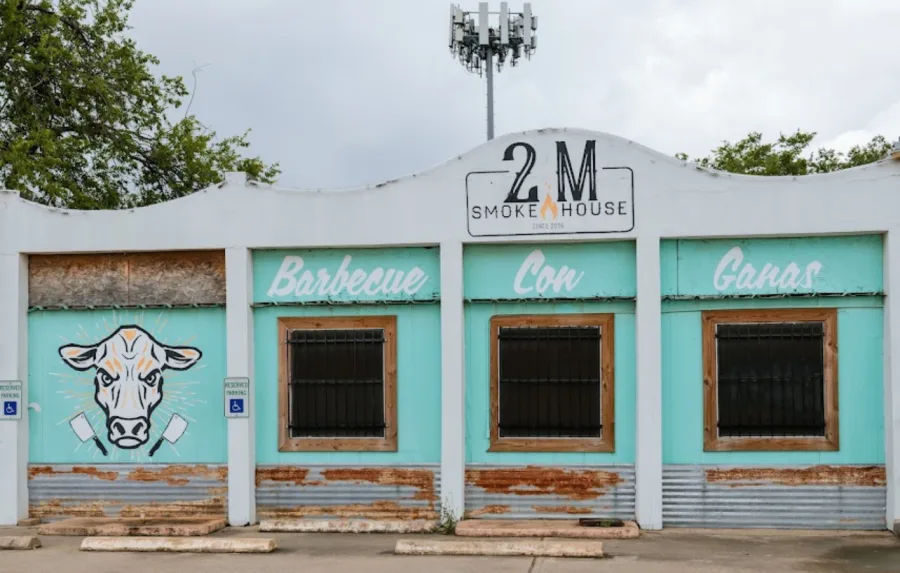 2M Smokehouse