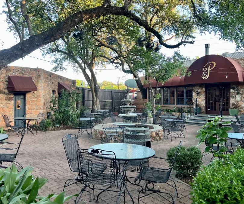 Palmer's Restaurant Bar & Courtyard