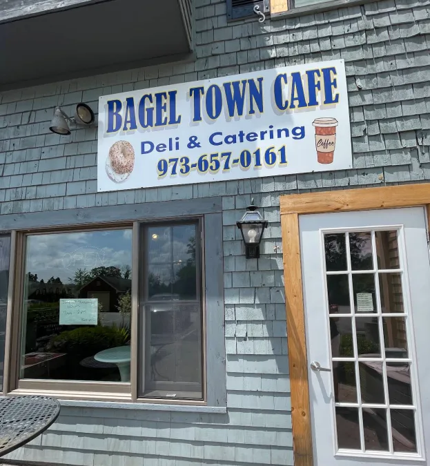 Bagel Town Cafe
