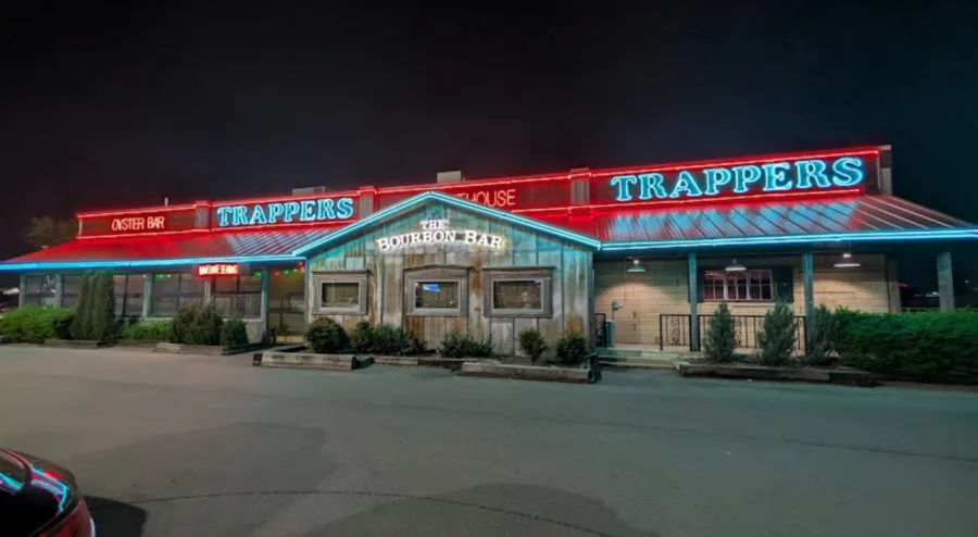 Trapper's Fishcamp & Grill