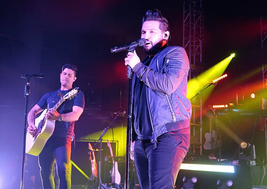 Dan + Shay