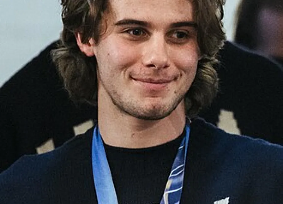 Jack Hughes