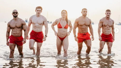 Muscle Beach: Golden Bay